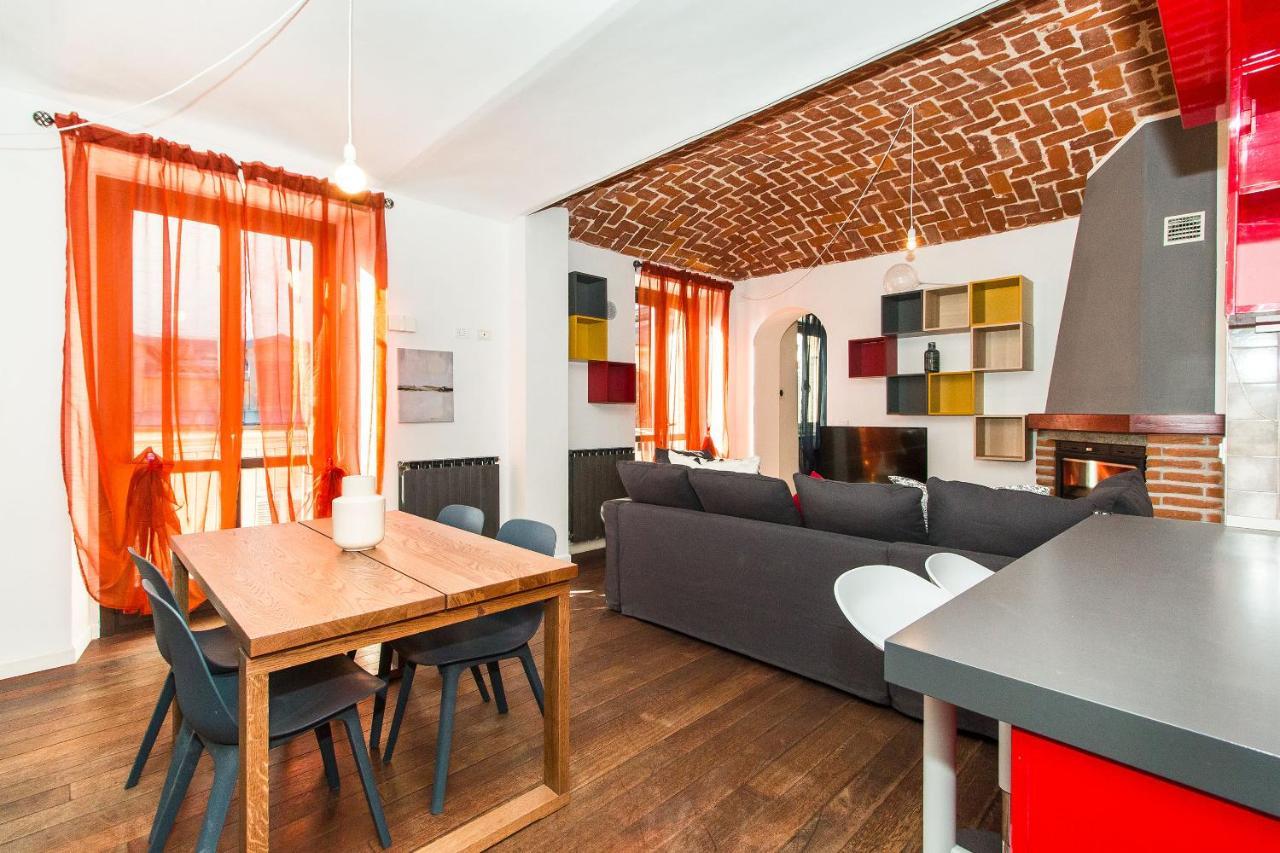 Colorful Statuto Square Design Apart Lägenhet Turin Exteriör bild